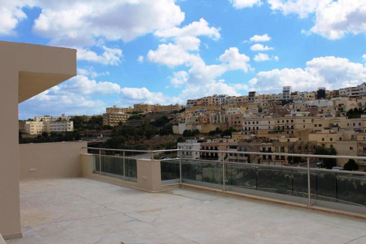 Villa Arjuza - Private Self Catering Bedrooms With Bathroom Is-Swieqi Exterior photo